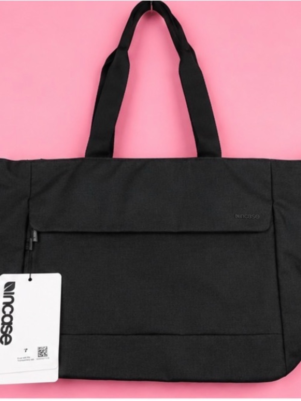 Incase Crosstown Tote Laptop Bag Black Nylon Work Travel Daily Compartments